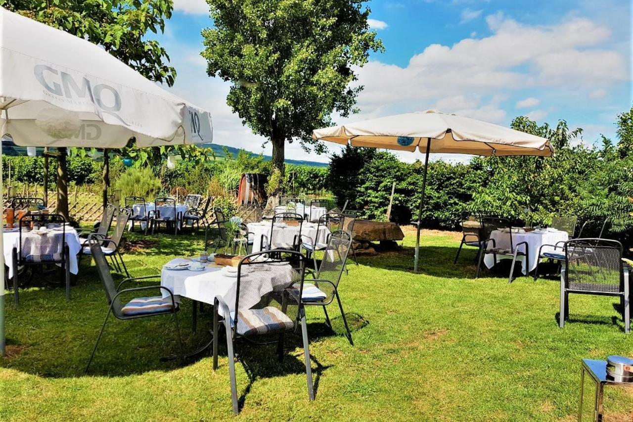 Ferienzimmer Weingut Mack Oestrich-Winkel Exterior foto